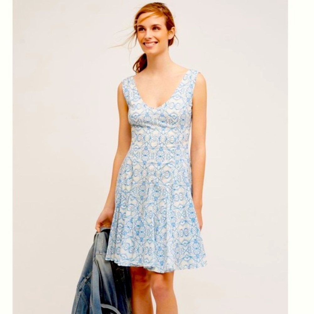 Anthropologie HD in Paris feminine pretty dress 6